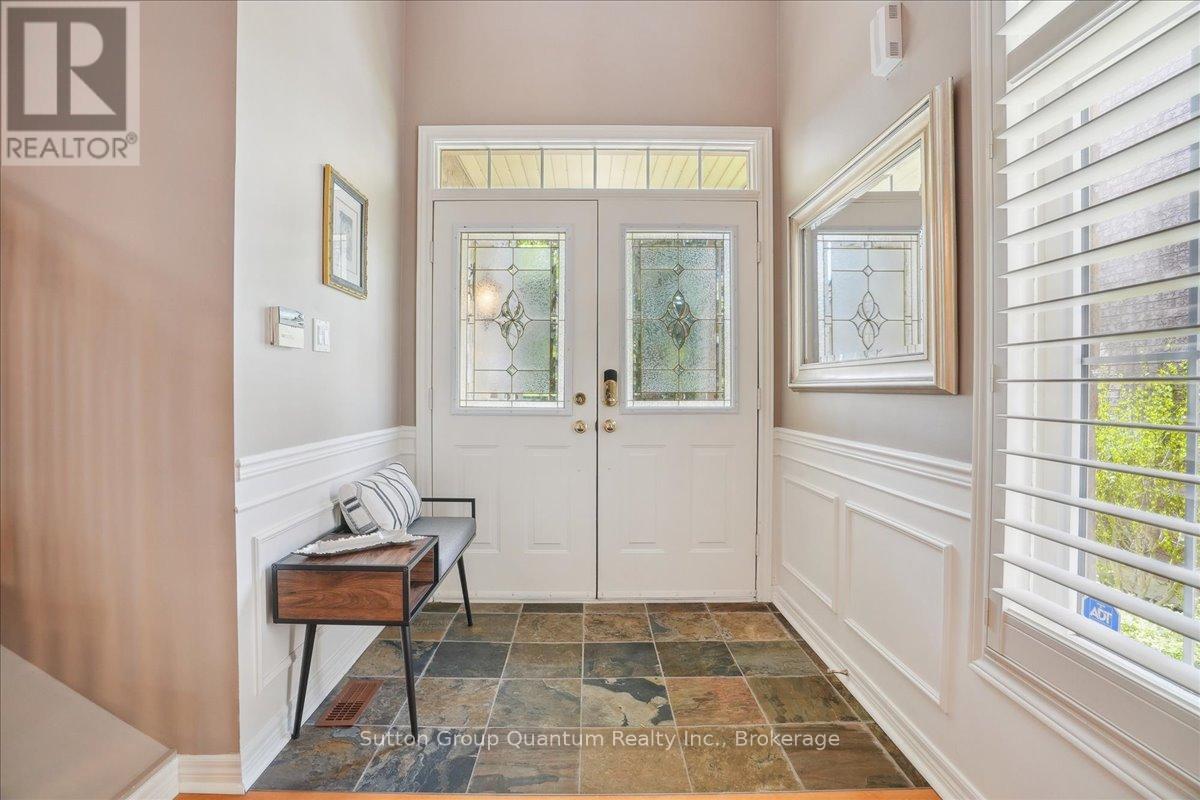 2477 LONGRIDGE CRESCENT