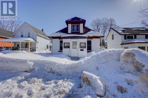 657 7TH A STREET E Owen Sound ON N4K1K4