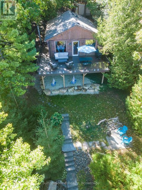 103 IVY DRIVE Georgian Bluffs ON N0H2T0