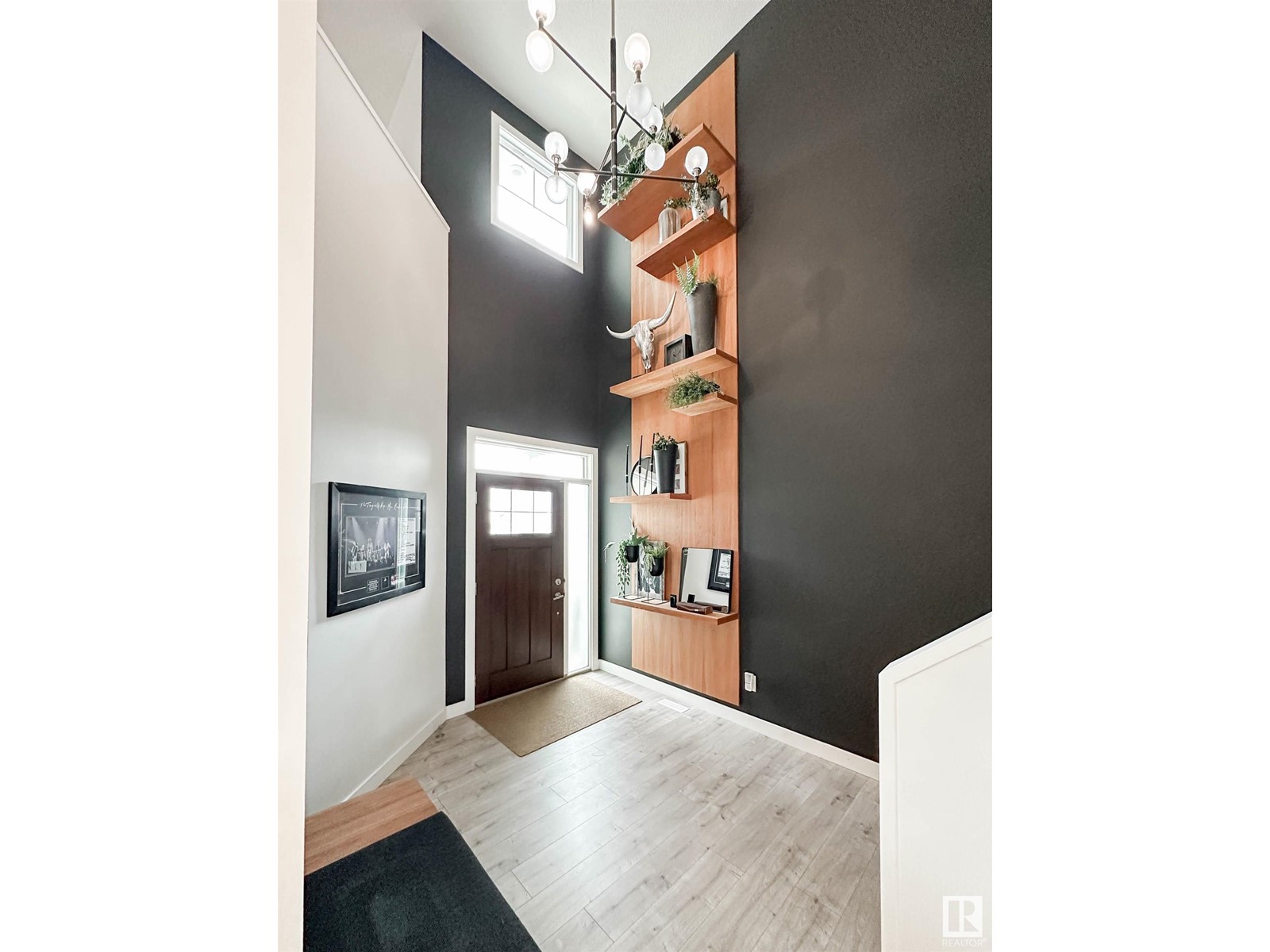 146 JOYAL WY
