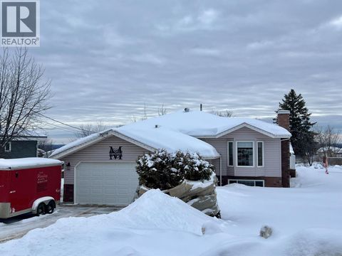 5323 MOUNTAINVIEW DRIVE Fort Nelson BC V0C1R0