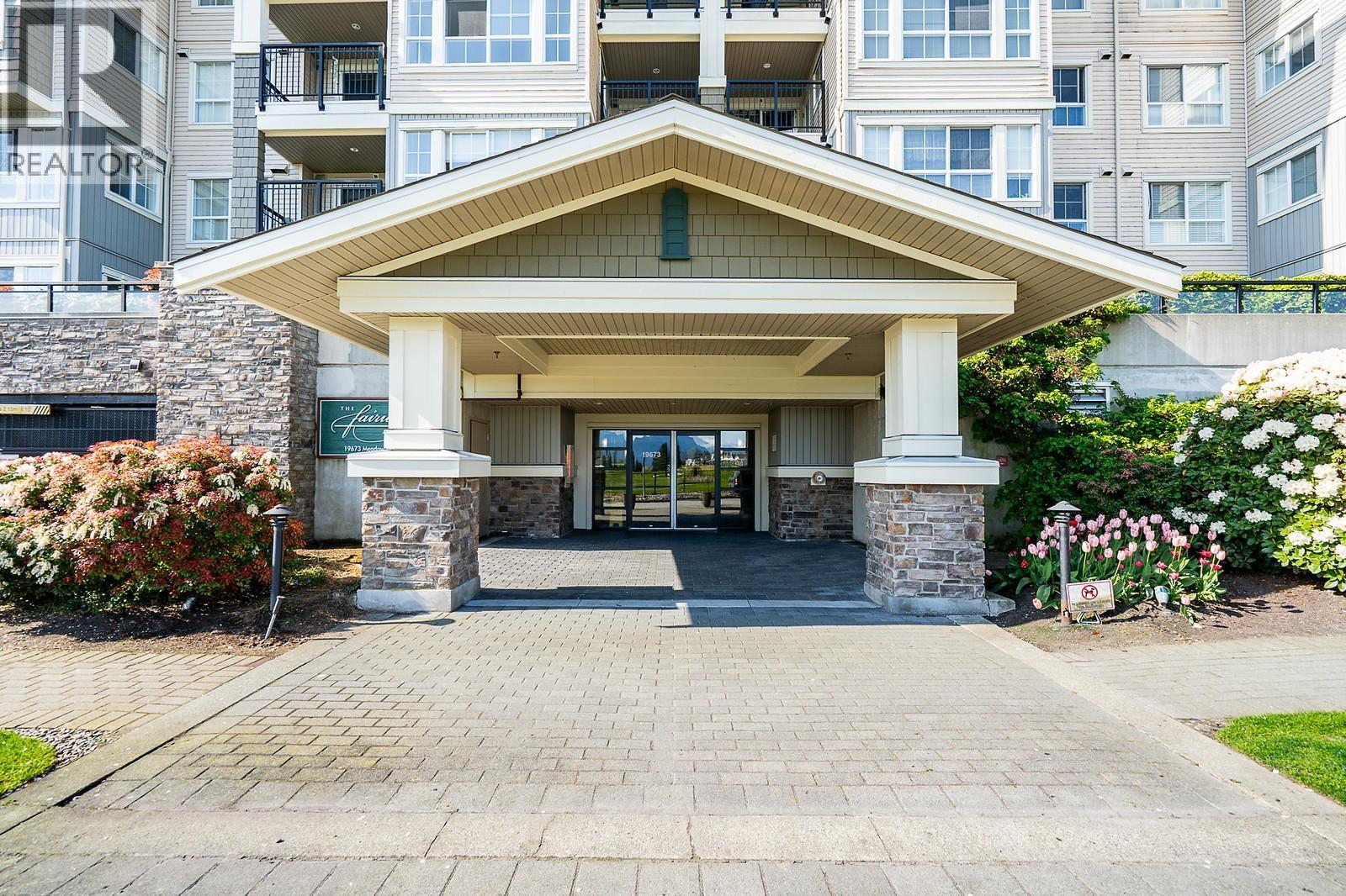 123 19673 MEADOW GARDENS WAY