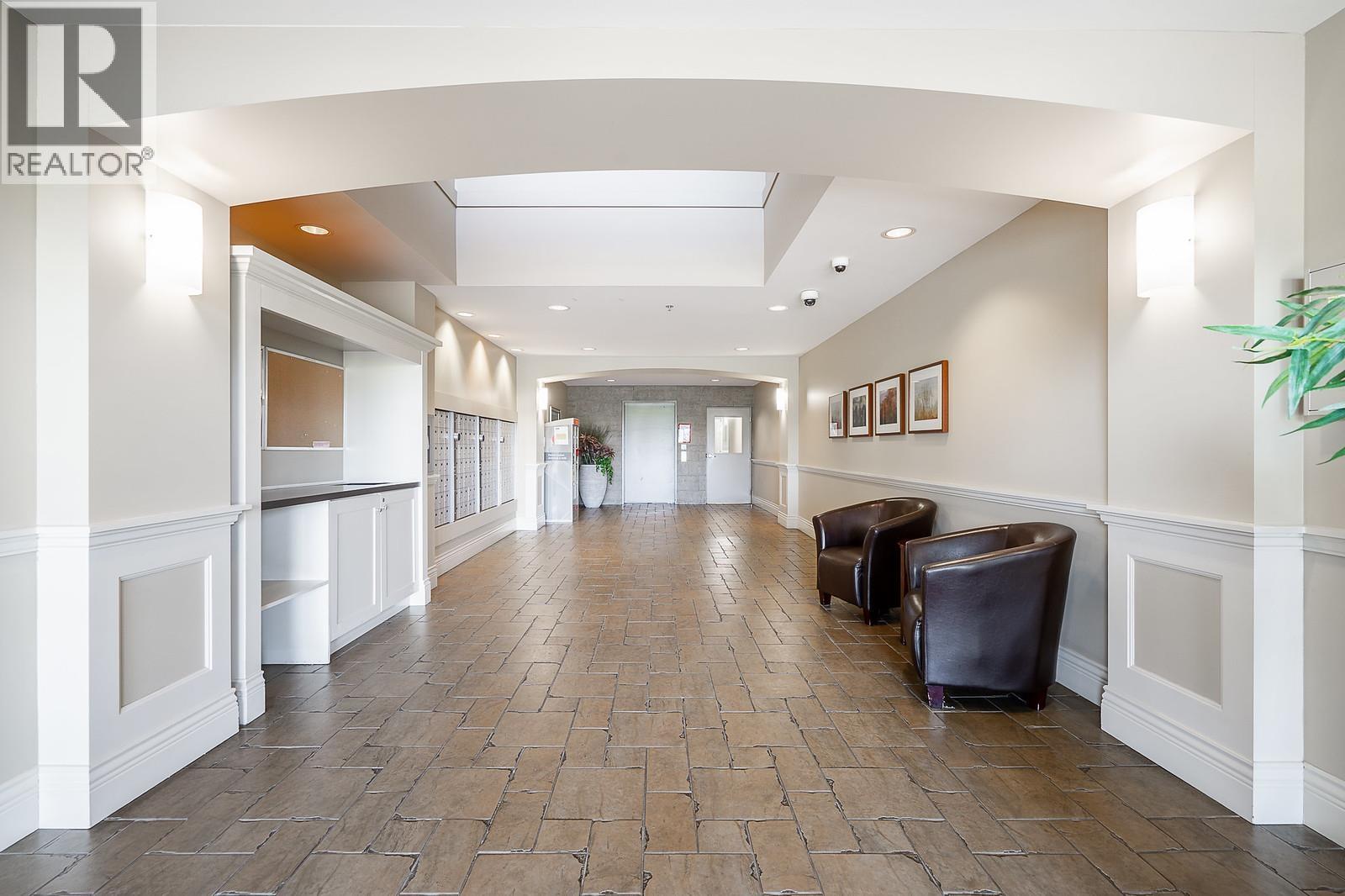 123 19673 MEADOW GARDENS WAY