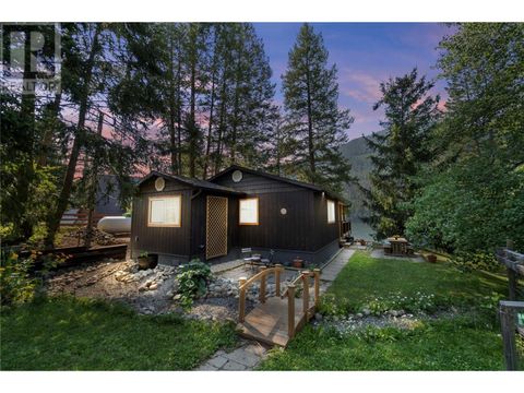 2508 Stoney Drive Kamloops BC V2H1P3