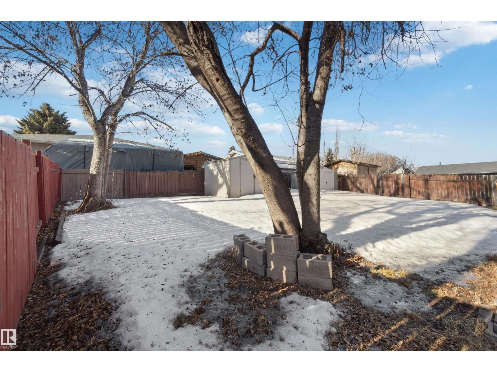 135 Humberstone RD NW