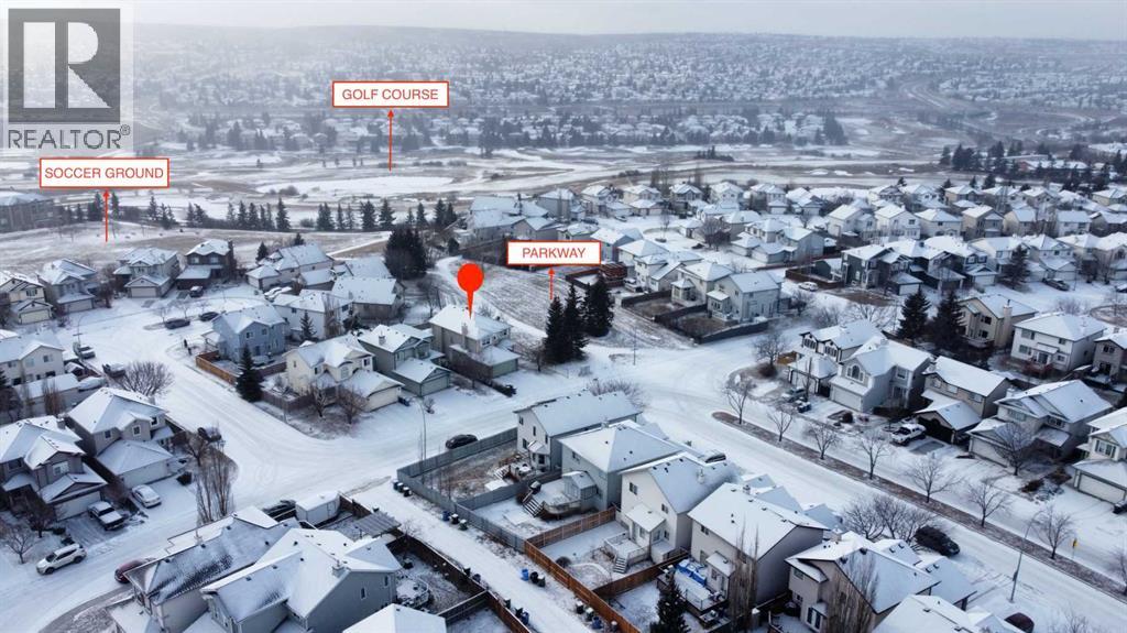 7 Country Hills Park NW