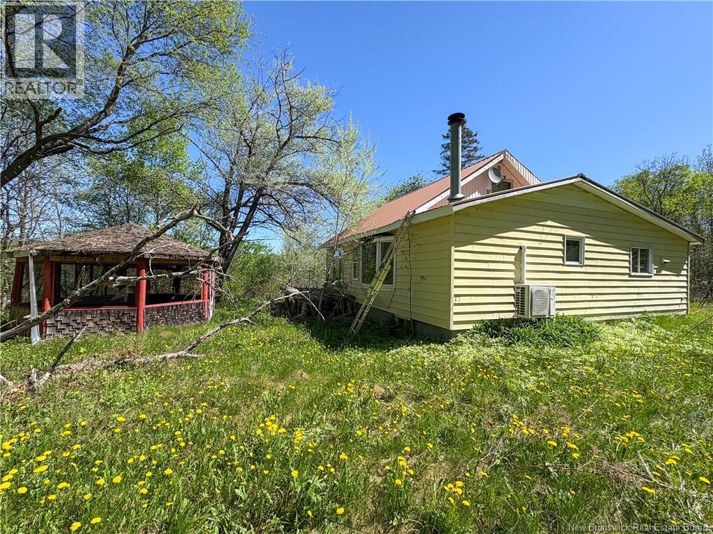 284 Main Street - Photo 2