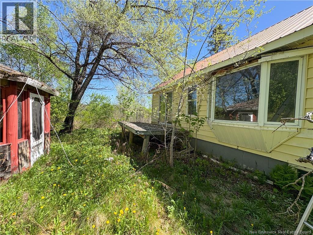 284 Main Street - Photo 3