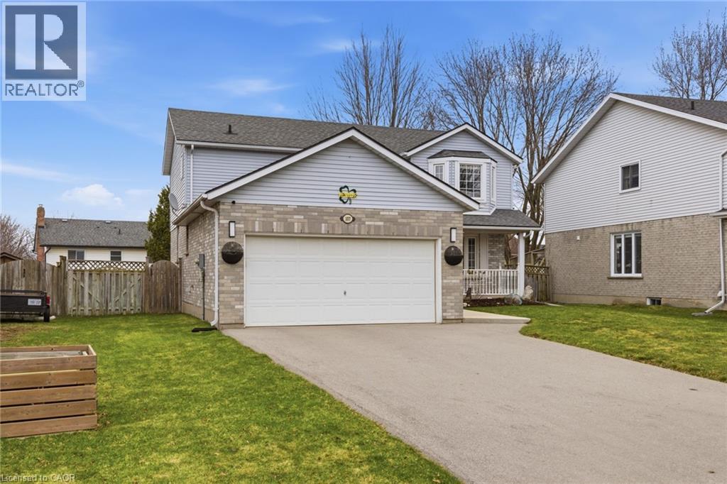 107 ROSE BRIDGE Crescent