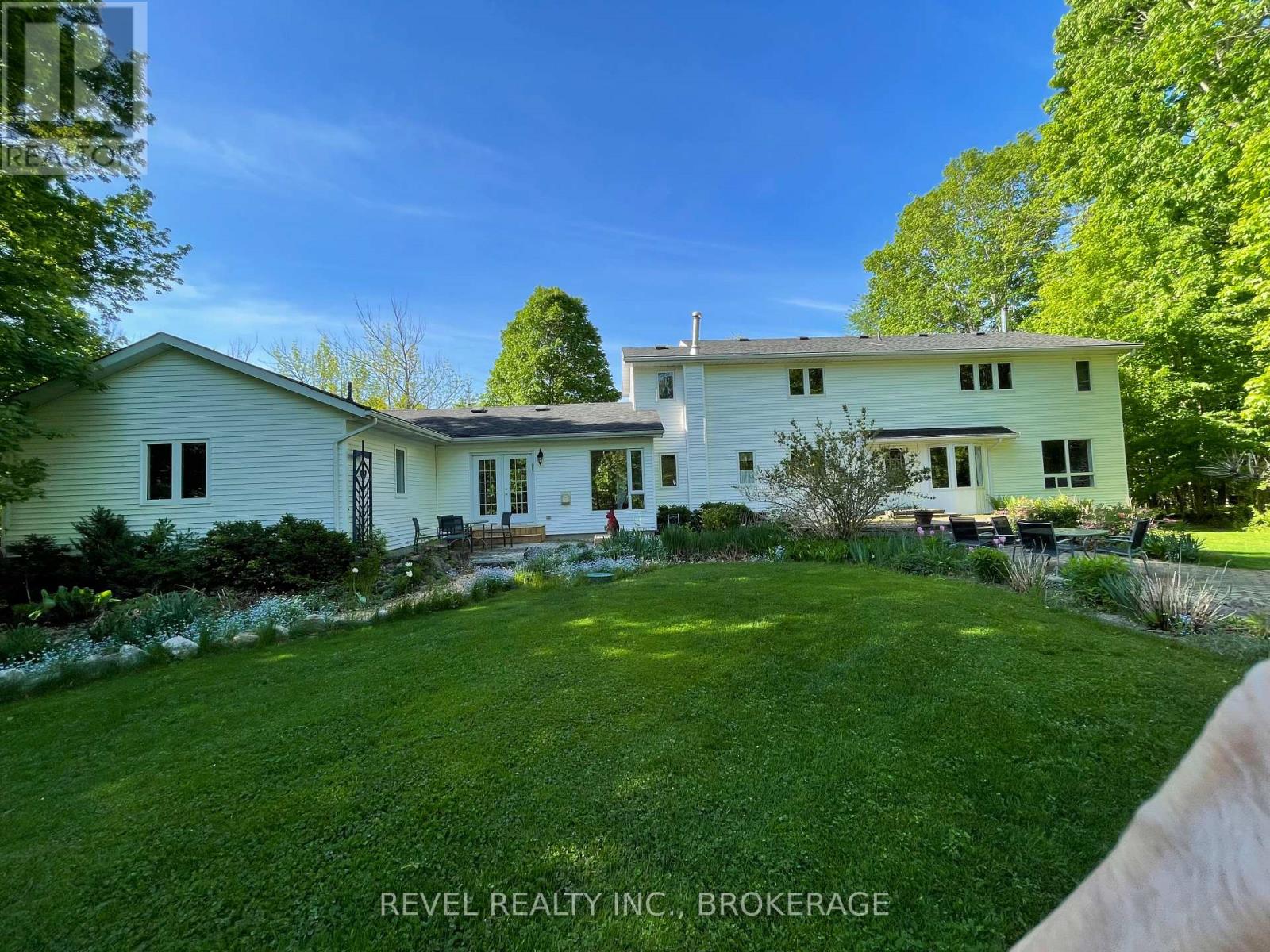 1766 HITCHCOCK DRIVE