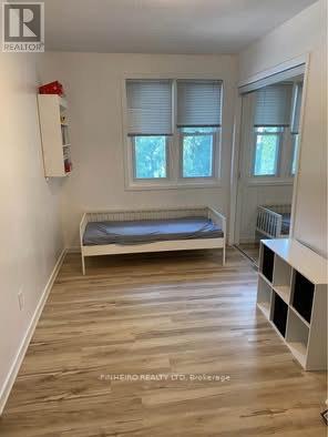 2 - 54 COTTONWOOD CRESCENT