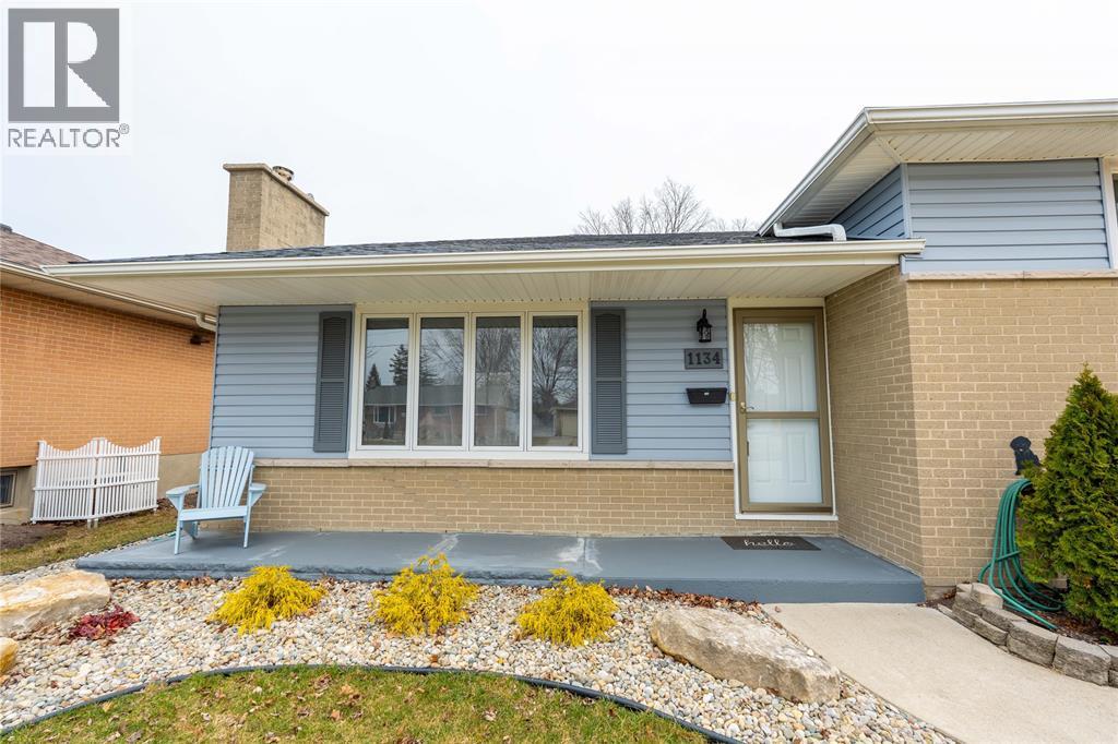 1134 O'RAE AVENUE