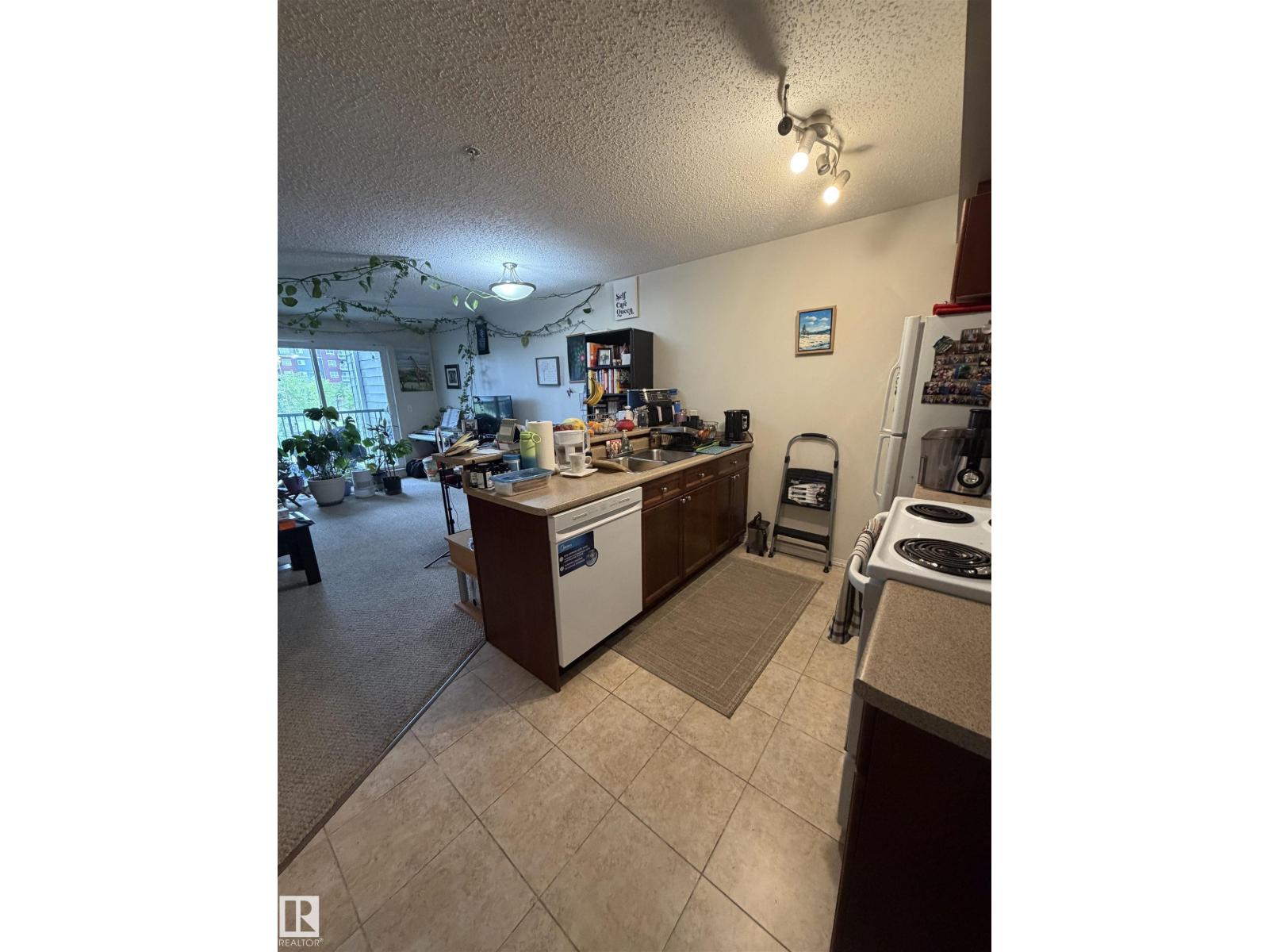 #317 6921 199 ST NW