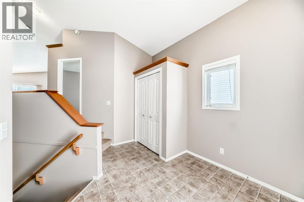 180 Coventry Hills Drive NE