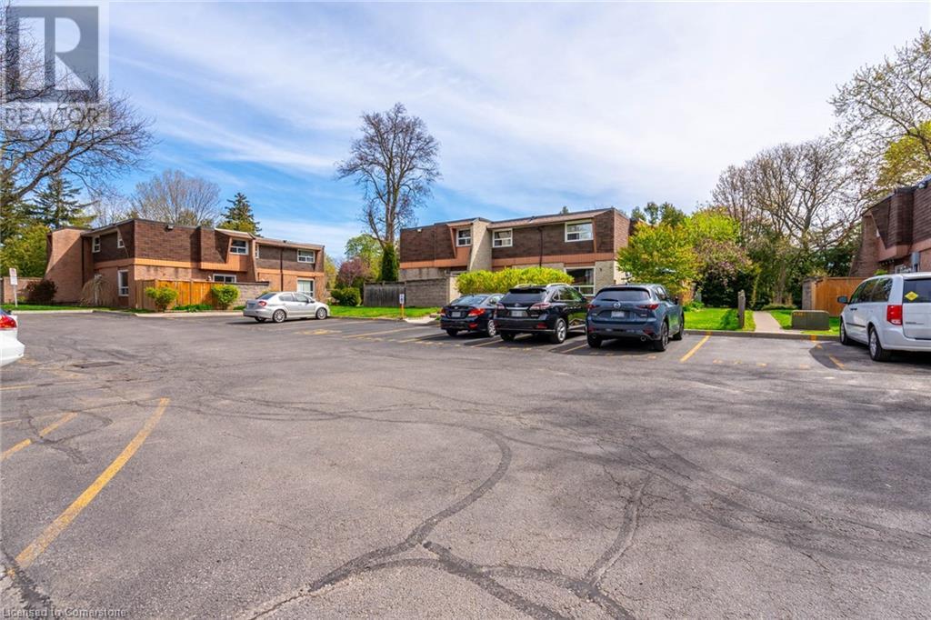 657 FRANCIS Road Unit# 3