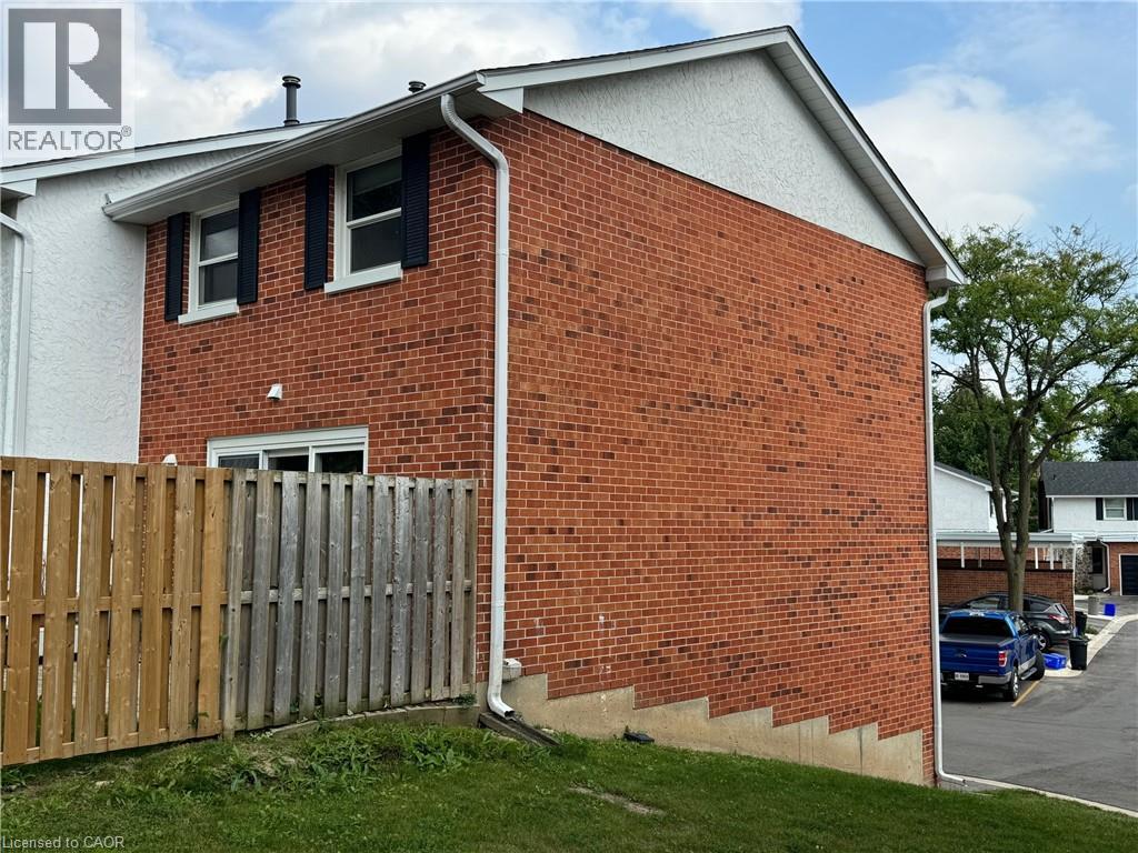 411 KEATS Way Unit# 1