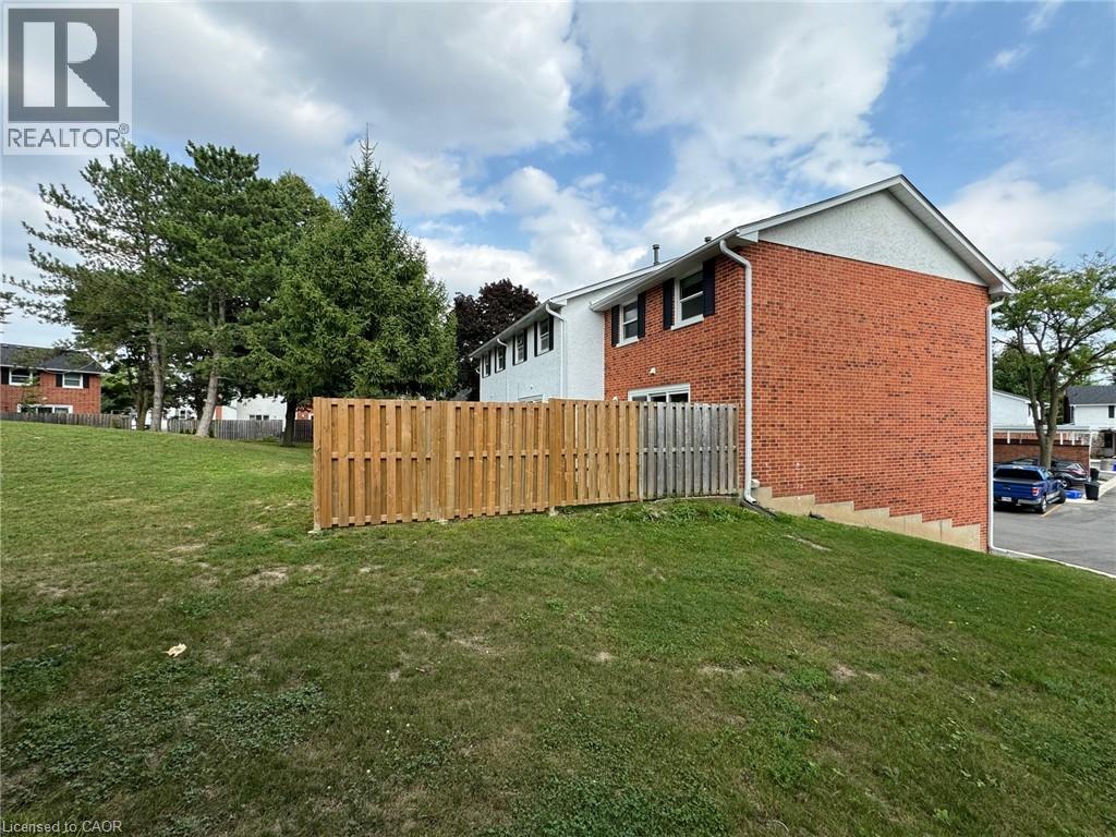 411 KEATS Way Unit# 1