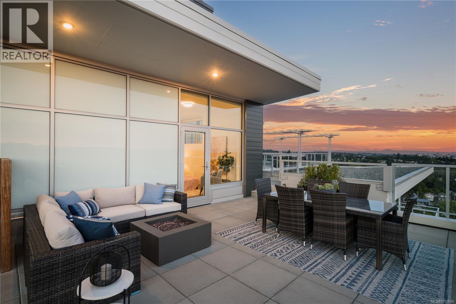 PH902 4009 Rainbow Hill Lane