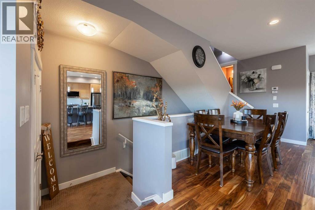 1201, 32 Horseshoe Crescent