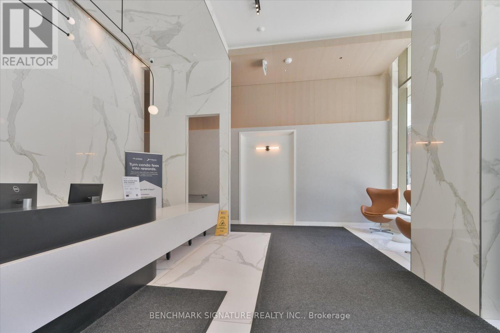1212 - 88 QUEEN STREET E