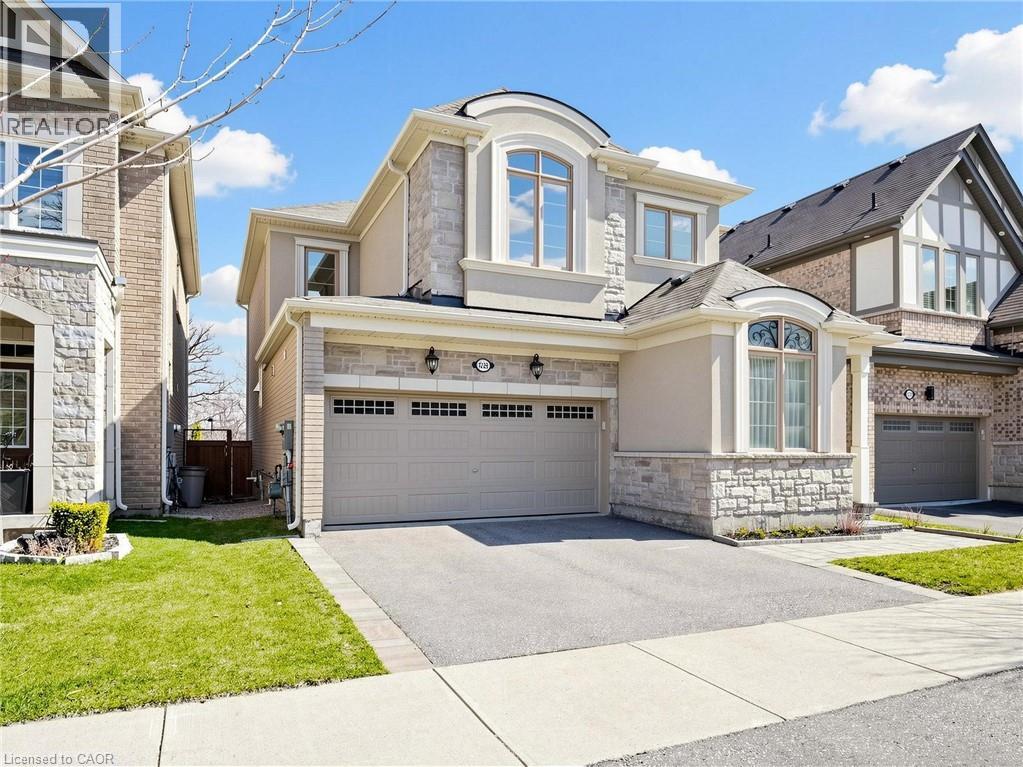 1229 SWEETFERN Crescent