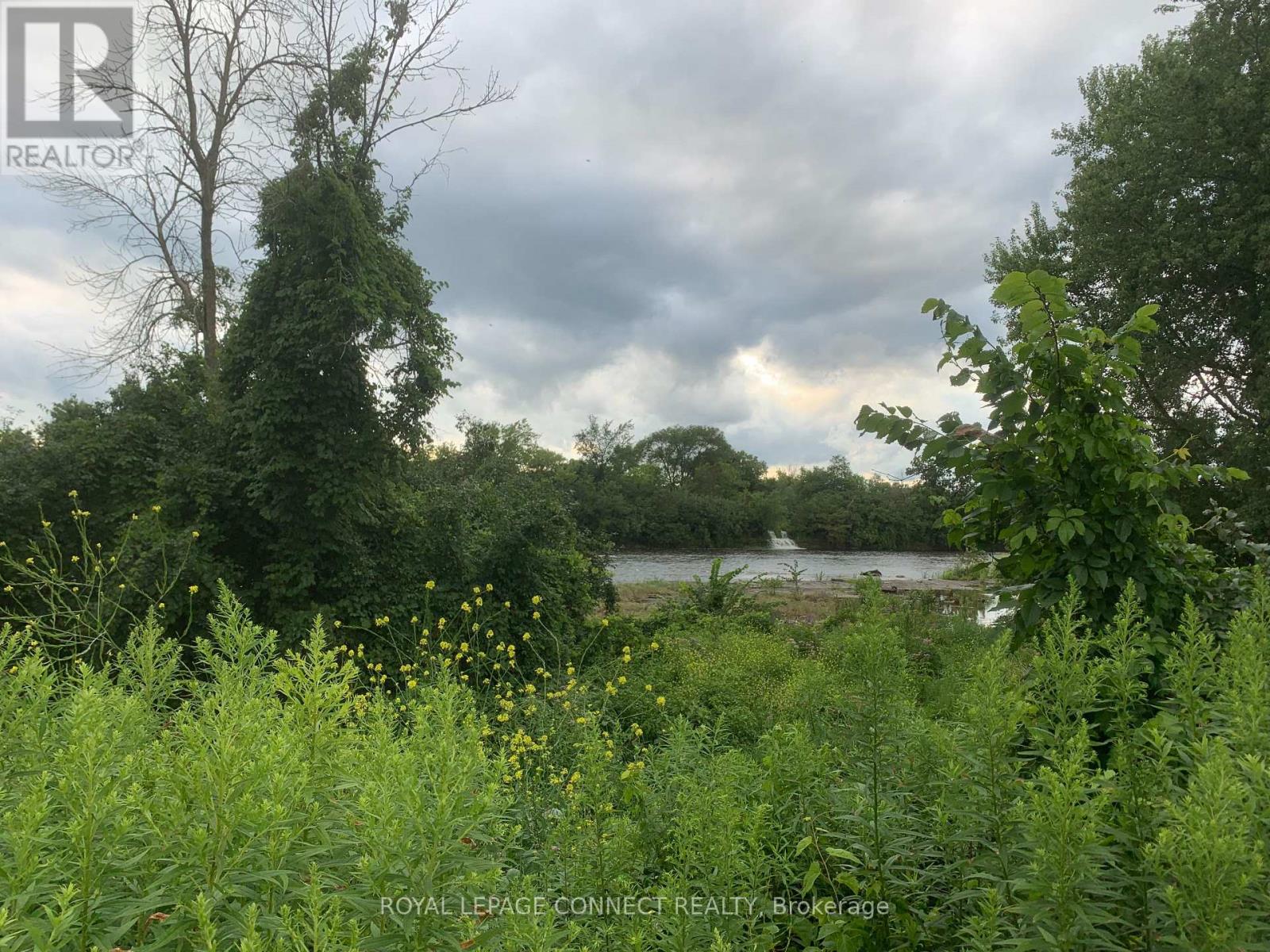 101 CANNIFTON ROAD N