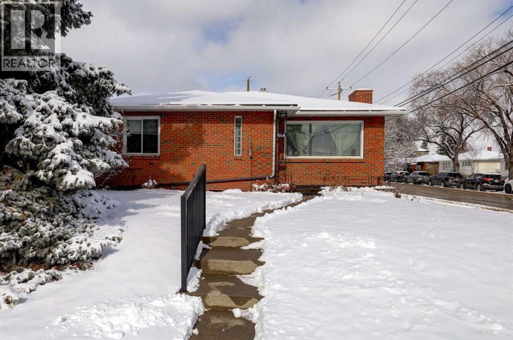 640 17 Avenue NE
