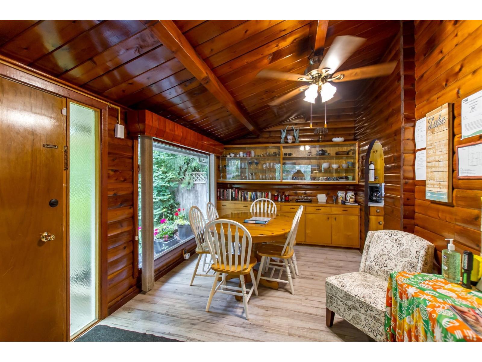 542 PARK DRIVE|Cultus Lake North