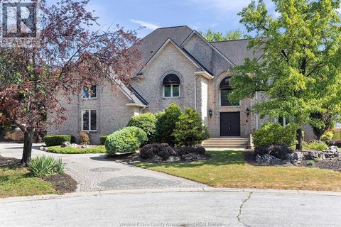 15 Fasan CRESCENT Tecumseh ON N8N4L1