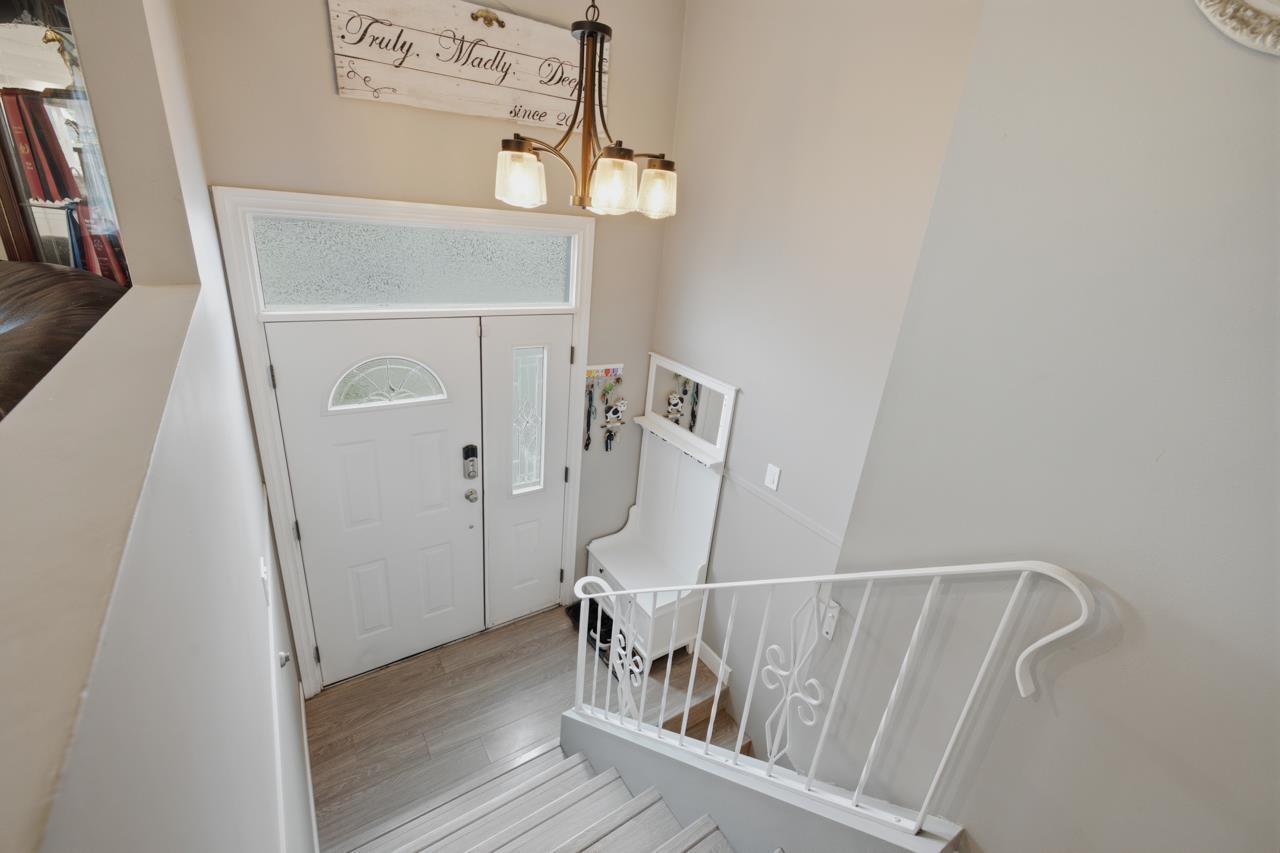 8762 CORNWALL CRESCENT|Chilliwack Proper South