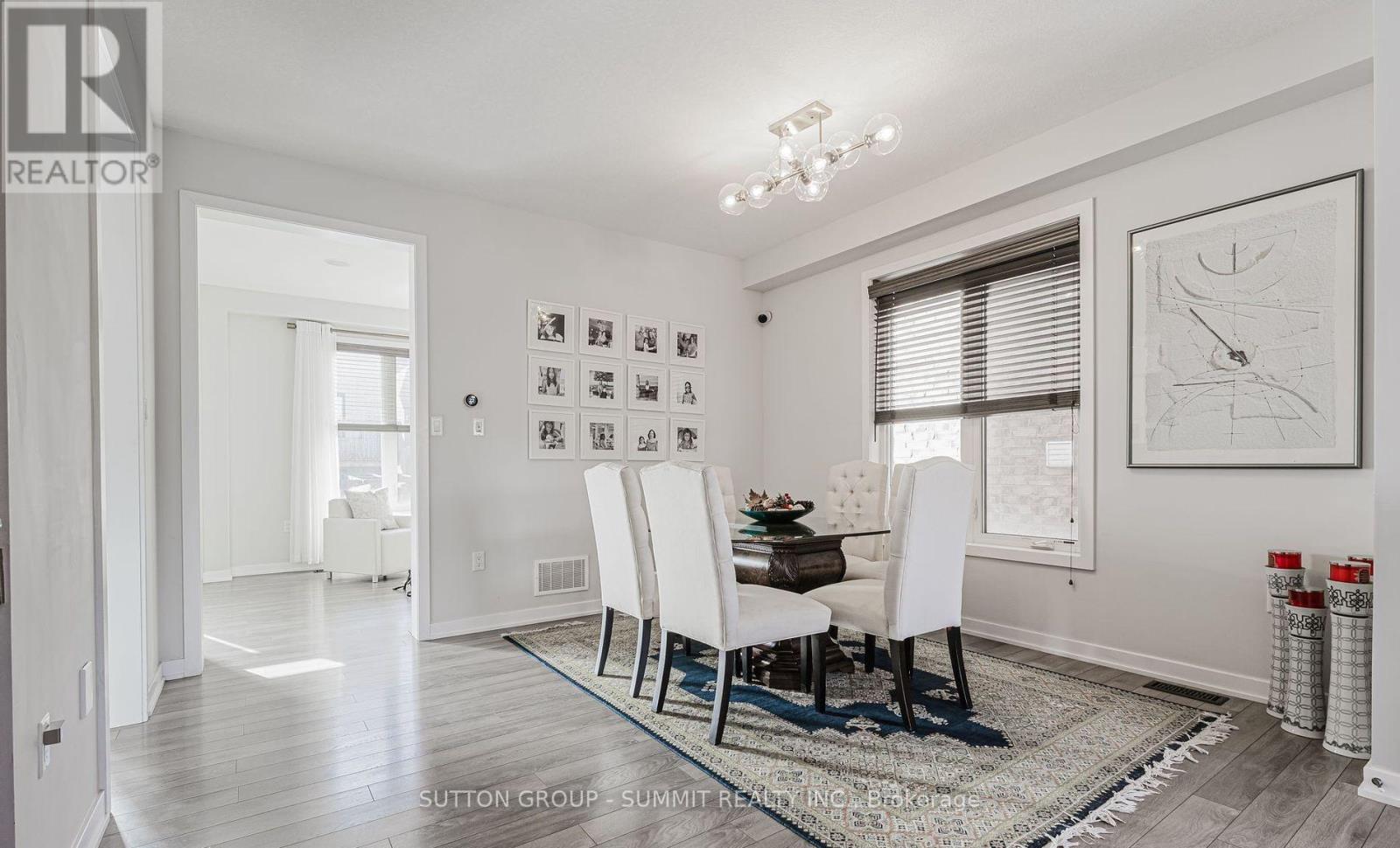 40 ALDGATE AVENUE S