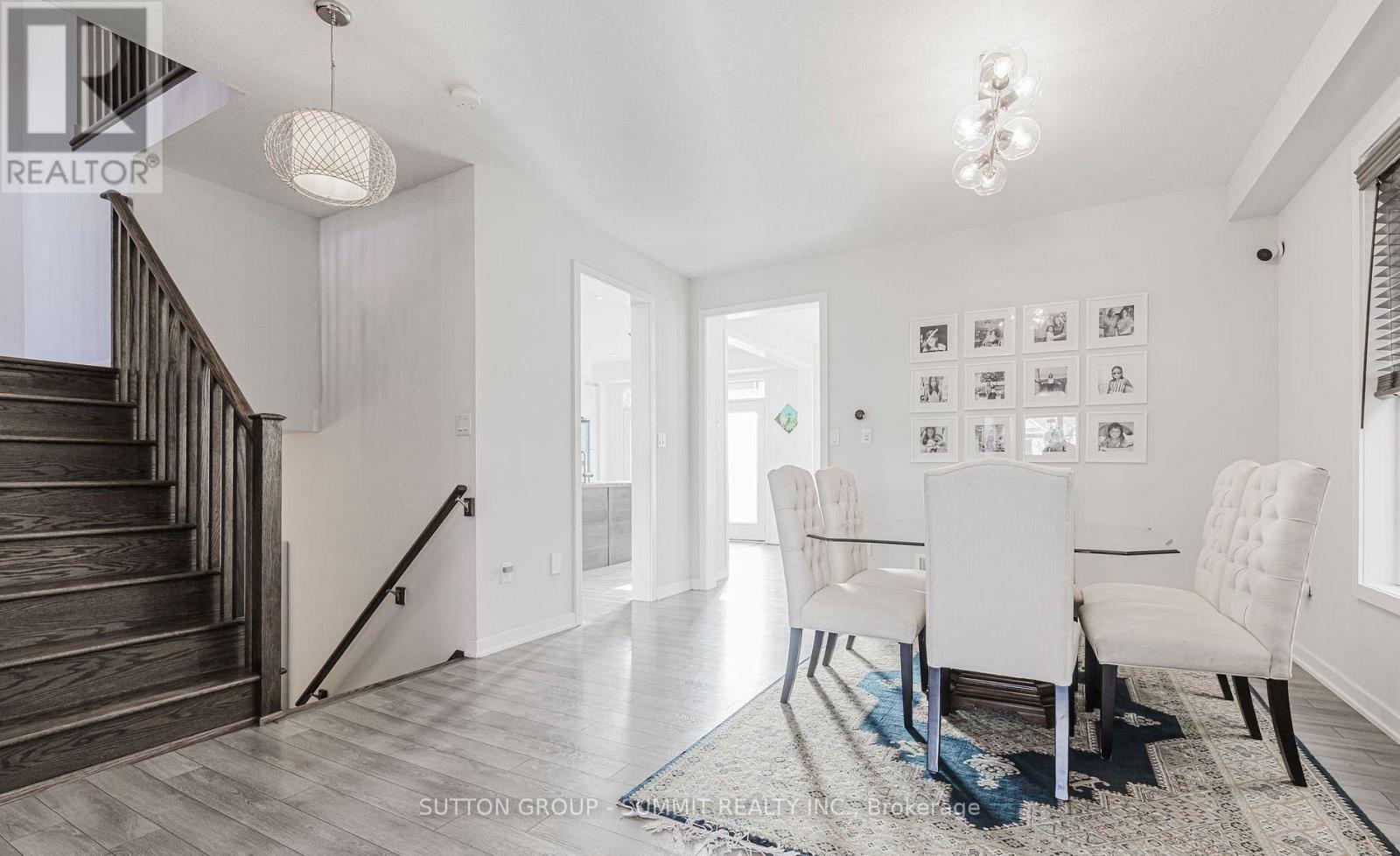 40 ALDGATE AVENUE S
