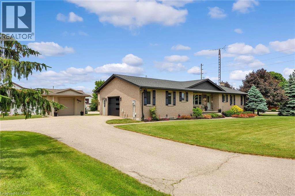 1 SHANTZ Place