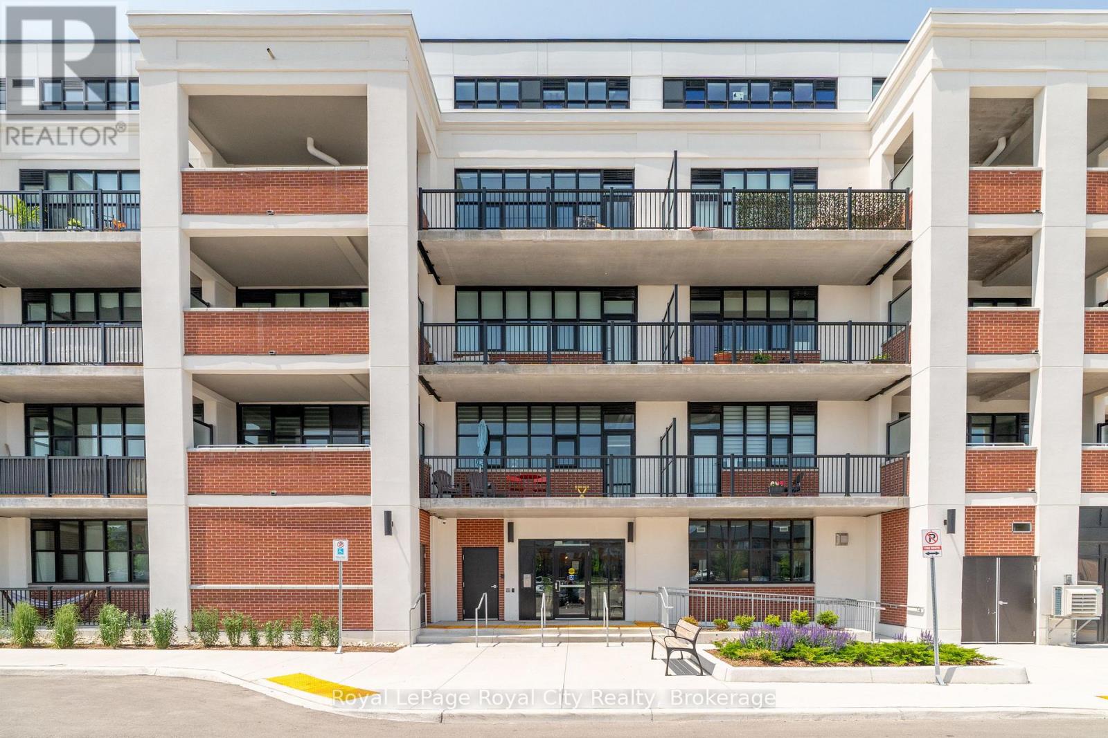 112 - 120 HURON STREET
