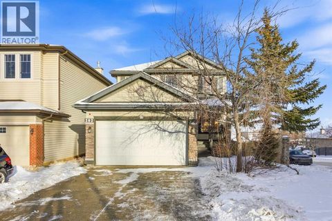 202 Panamount Court NW Calgary AB T3K5S2