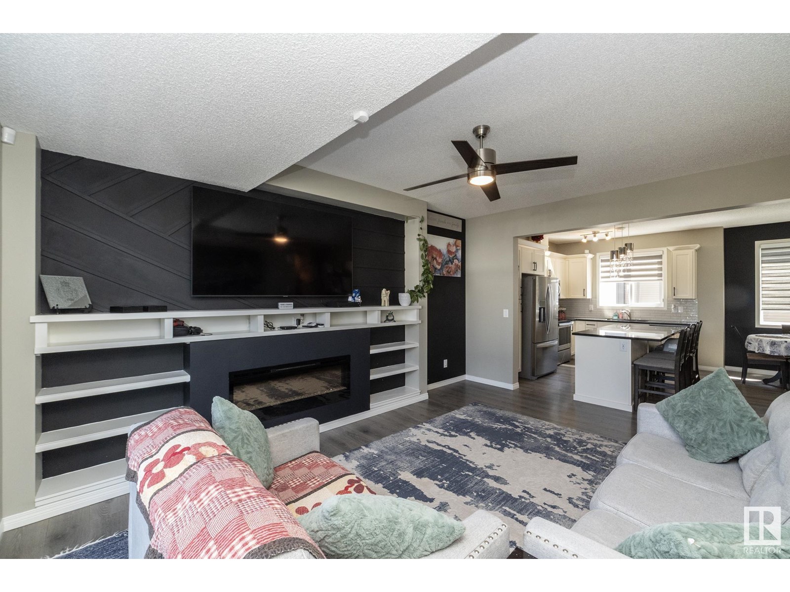 #20 16903 68 ST NW