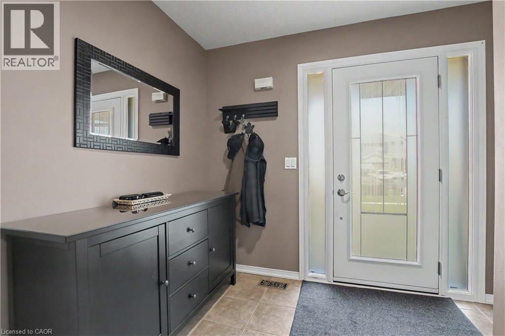 22 WATERWHEEL Crescent