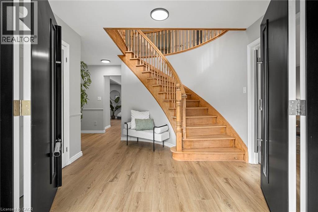 455 WINCHESTER Drive