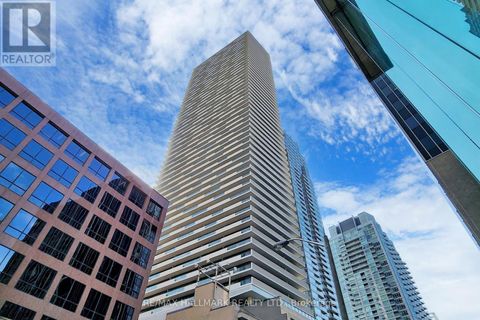 313 - 2221 YONGE STREET Toronto (Mount Pleasant West) ON M4S2B4