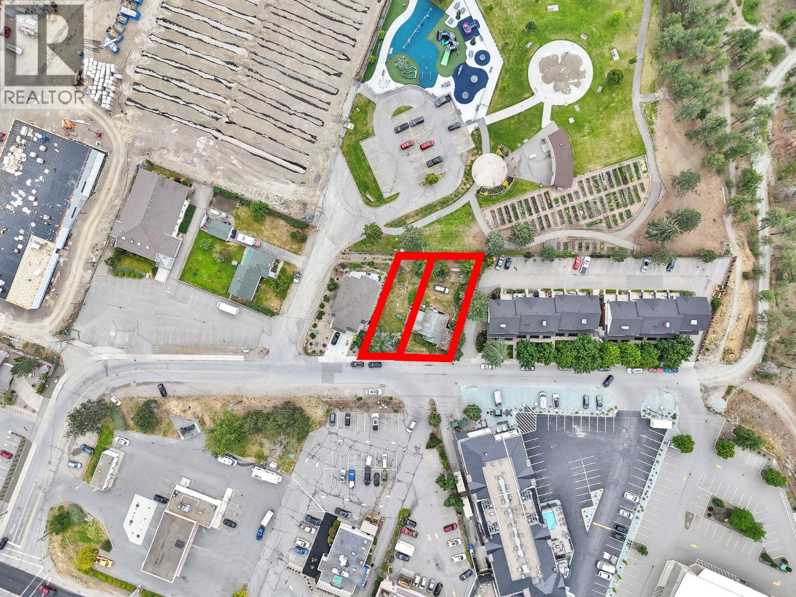 2571 & 2573 Hebert Road