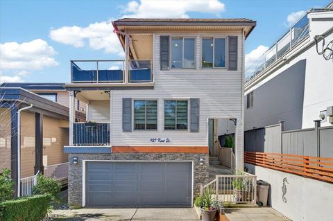 927 KENT STREET White Rock BC V4B4S9