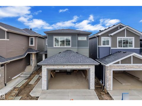 3519 42 AV Beaumont AB T4X3A7