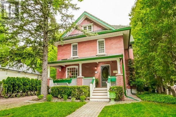 59 ROSEVIEW AVENUE