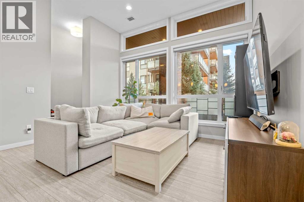 124 Mahogany Centre SE