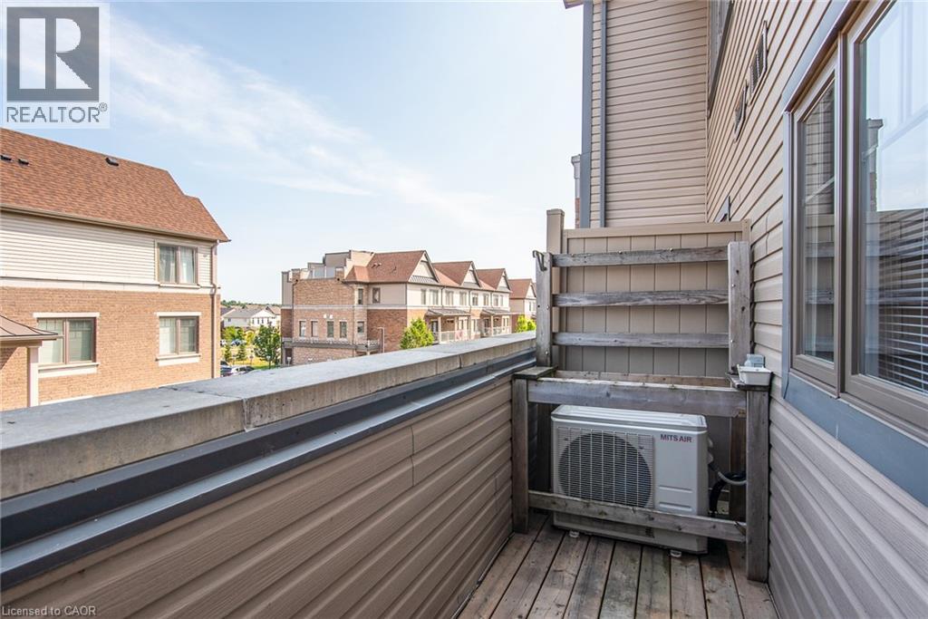 70 WILLOWRUN Drive Unit# H3