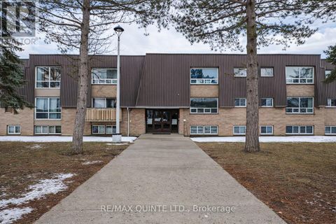 108 - 260 ACADEMY STREET Loyalist (Bath) ON K0H1G0