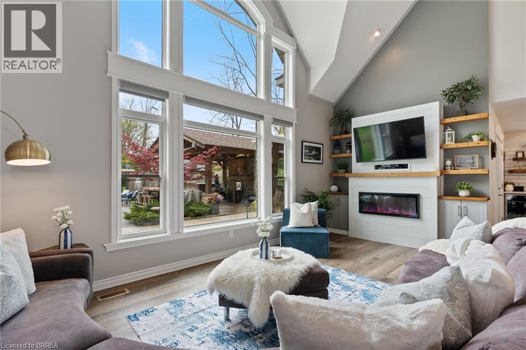 38 SILVER LAKE Drive