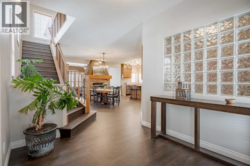 270 Valley Crest Court NW