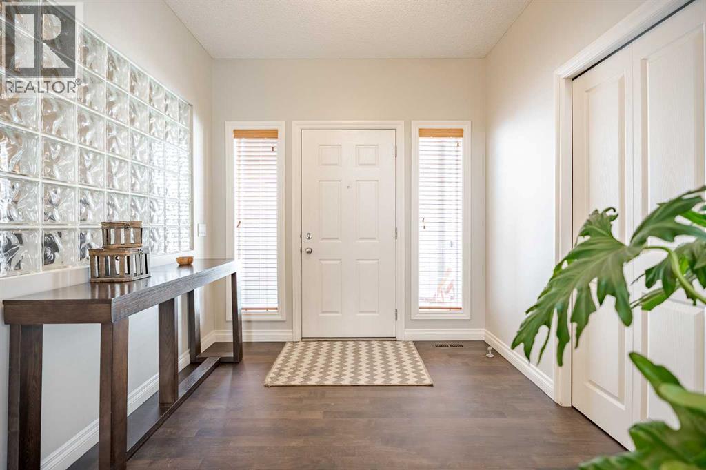 270 Valley Crest Court NW