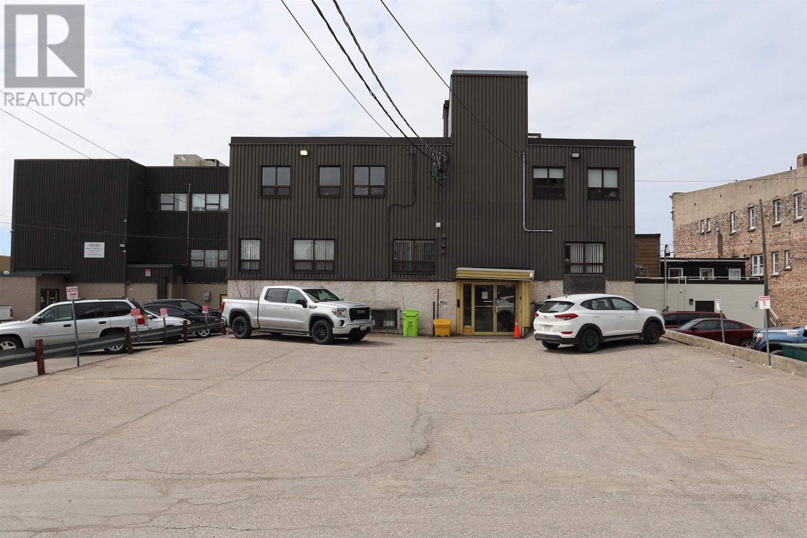 Homes for Sale Sault Ste. Marie 258 Queen ST E